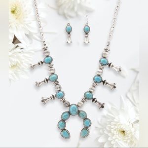 Western Style Necklace and Earrings Set